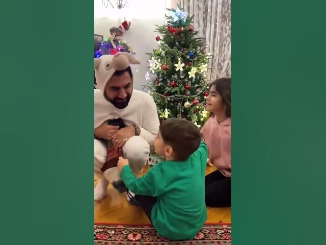 'Video thumbnail for Işdən nə qədər yorğun gəlsəm də bir saatlıqda olsa uşaqlara vaxt ayırıram'