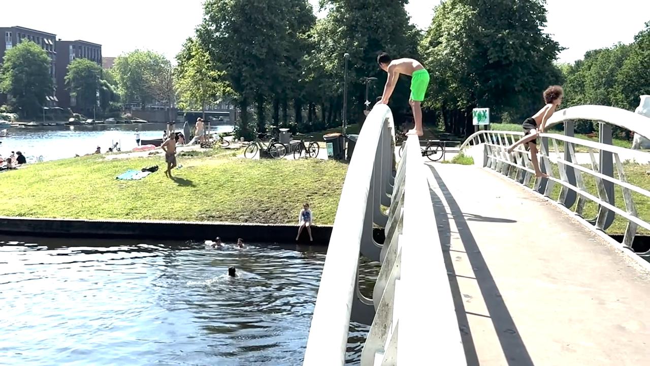 Video thumbnail for Caribbean Netherlands: Netherlands issues code red warning for 8 provinces amid European heatwave.