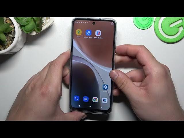 Video thumbnail for Does the MOTOROLA Moto G32 Device Have a 3.5mm Headphones Jack? Let's Find Out!