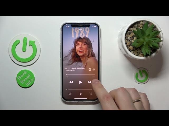 Video thumbnail for Apple Music Turn Off The Autoplay