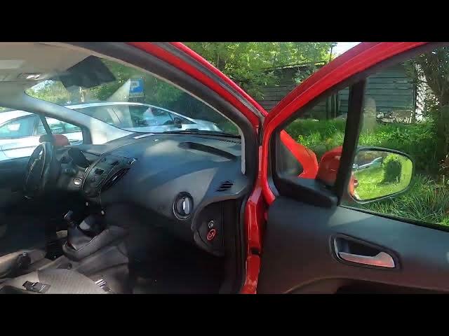 Video thumbnail for How to Turn Passenger Airbag On or Off in Ford Tourneo Connect II ( 2013 – 2018 )