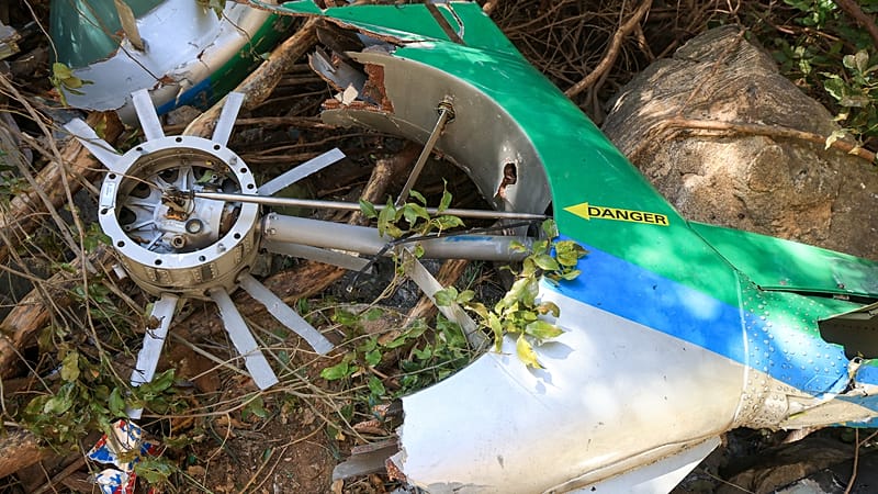 Video thumbnail for Eyewitnessess describe moments before deadly Kenya helicopter crash