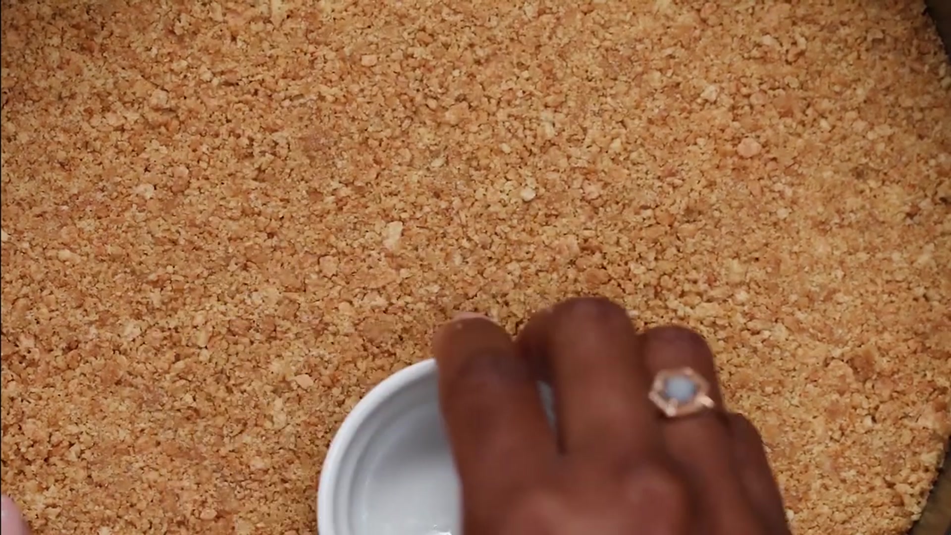 Video thumbnail for How To Make 4 Flavor Cheesecake with Kiano • Tasty(720P_HD)