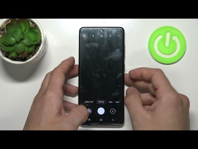 Video thumbnail for How to Take Selfie Using Palm Gesture - Show Palm Mode on SAMSUNG Galaxy A51