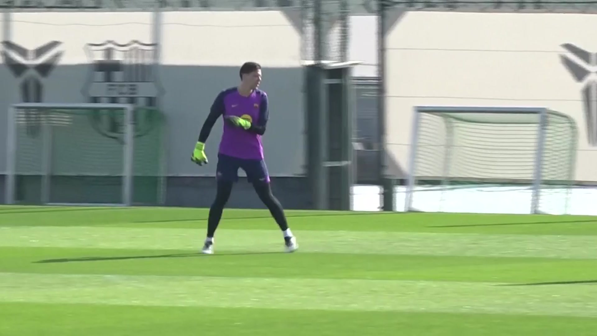 'Video thumbnail for Lamine Yamal trains for FC Barcelona after his injury saga clouded his recent international break'