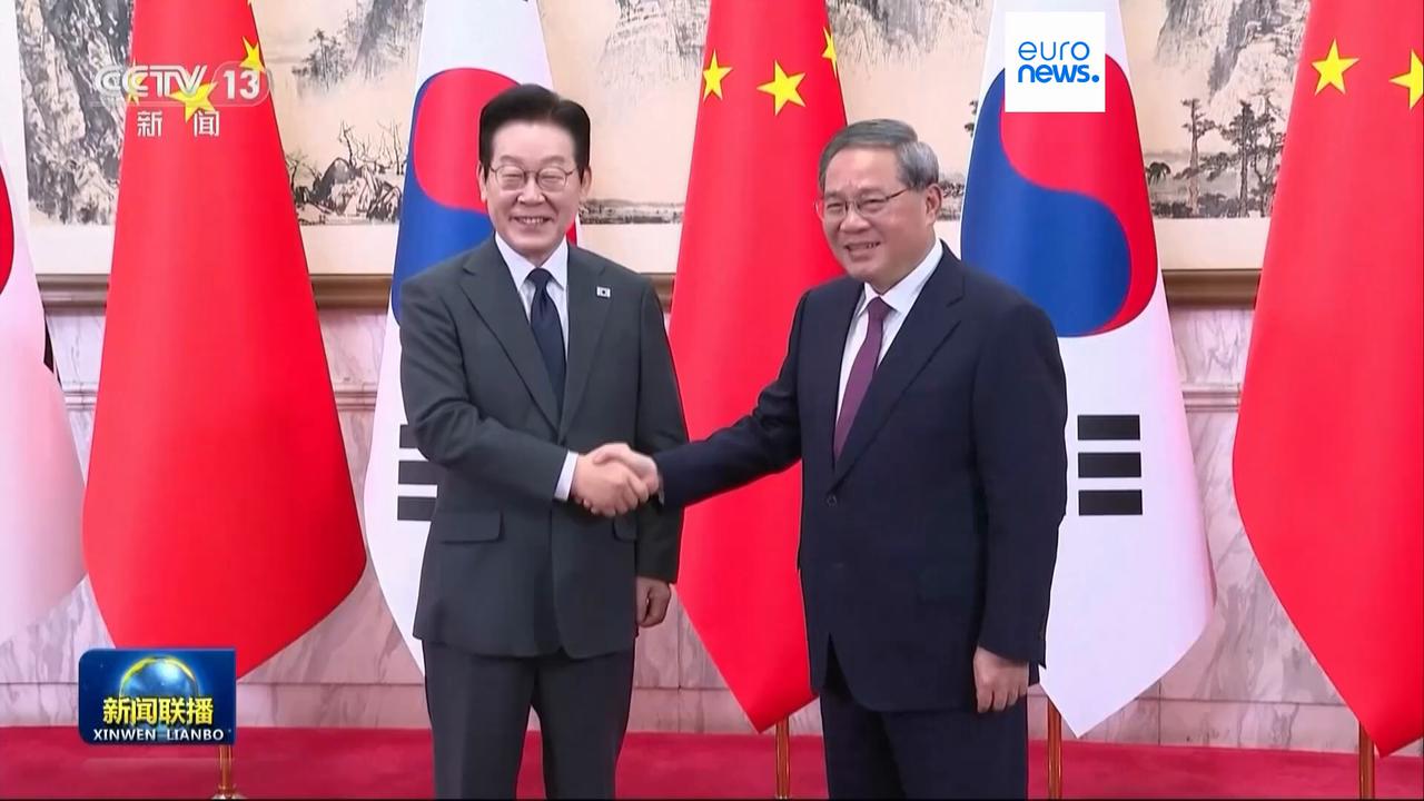 Video thumbnail for South Korea's Lee says he urged China to help curb Pyongyang's nuclear programme