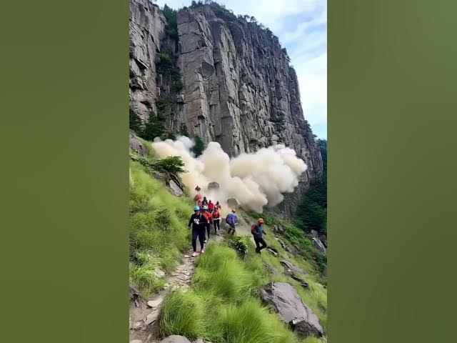 Video thumbnail for HORRIFYING Landslide! Hikers Dodge Falling Boulders