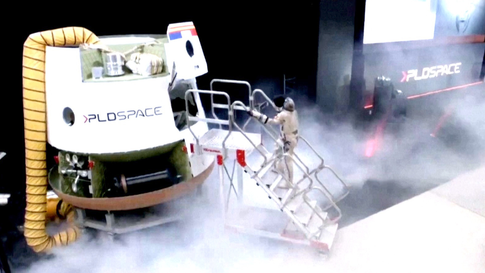 Video thumbnail for Spanish startup PLD Space eyes human spaceflight after Europe's first private rocket