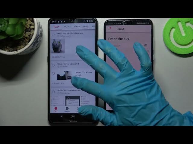 Video thumbnail for How to Transfer Files from Nokia Device to HUAWEI P20 Pro Via Send Anywhere App
