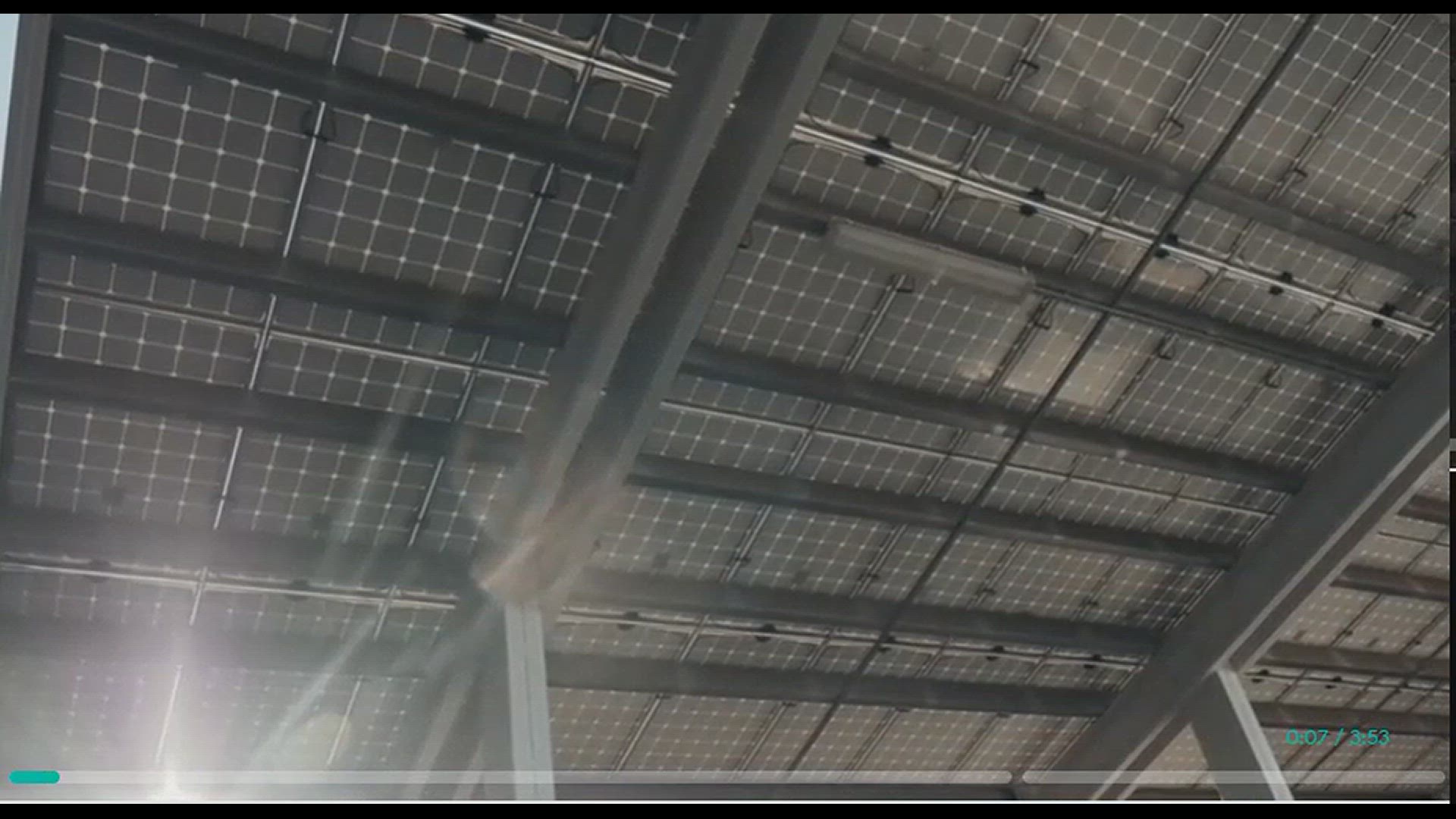 'Video thumbnail for 0:00 / 3:53 Ahorra en tu factura eléctrica: Reprograma tu calentador de agua'
