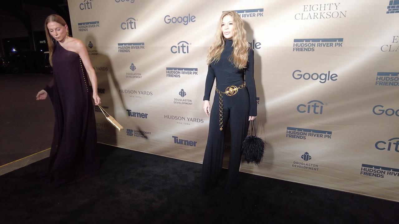 Video thumbnail for NY: Hudson River Park Friends 2026 Gala - Arrivals 7.