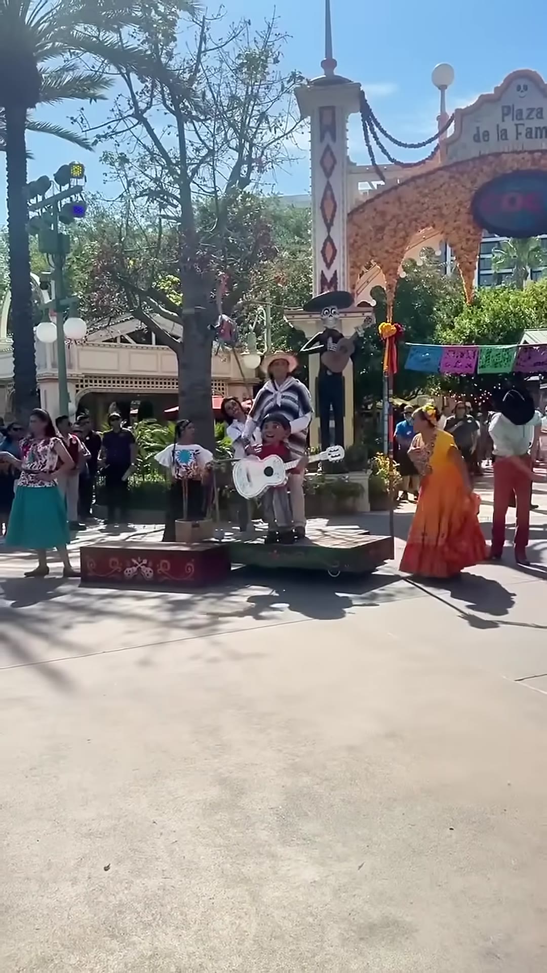 'Video thumbnail for Miguel at Plaza de la Familia!'