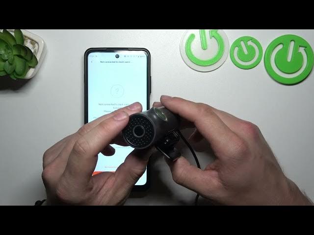 Video thumbnail for How to Power On & Off 70mai 1S D06 Dash Cam?