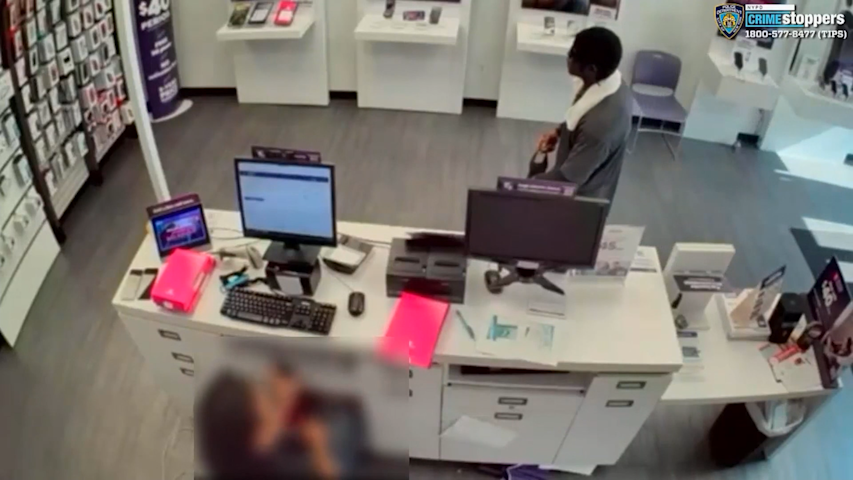 Video thumbnail for Man on the run after string of gunpoint robberies across Brooklyn