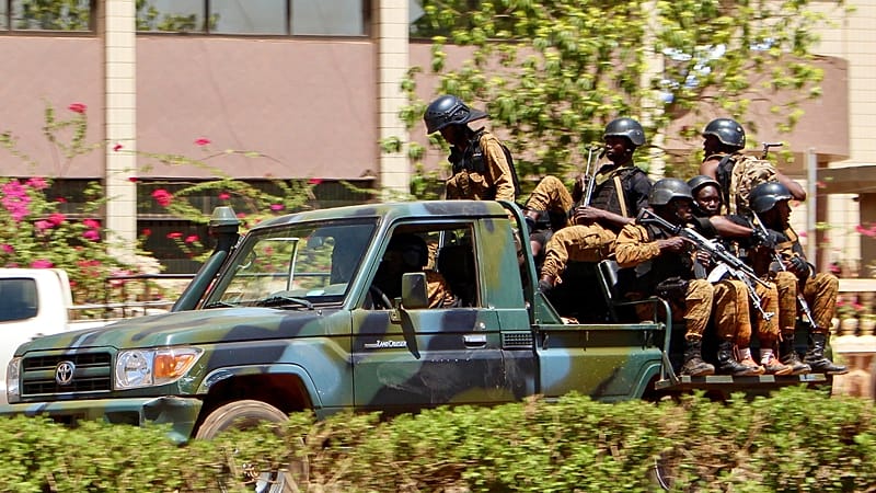 Video thumbnail for Burkina Faso imposes military training on journalists