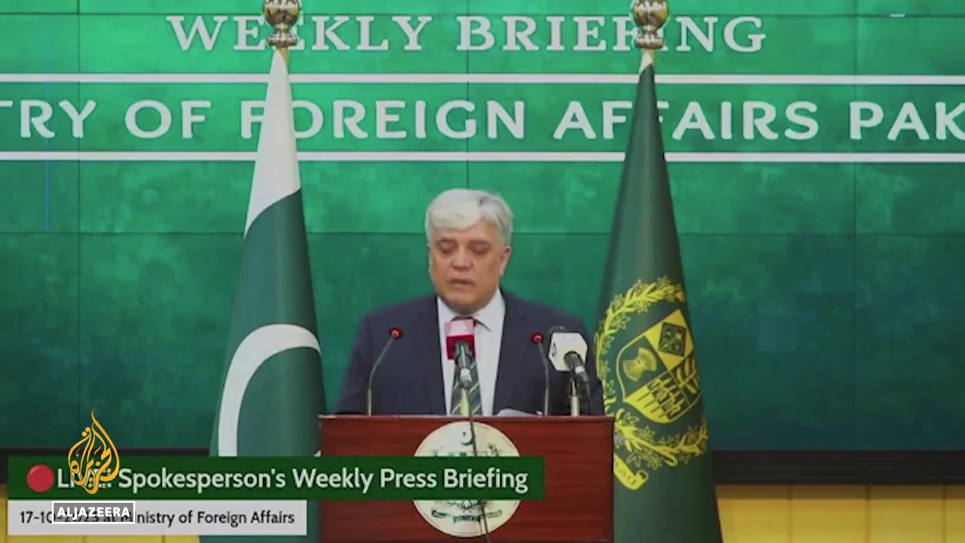 'Video thumbnail for Pakistan-Afghanistan ceasefire offers hope to stranded truckers and struggling traders'