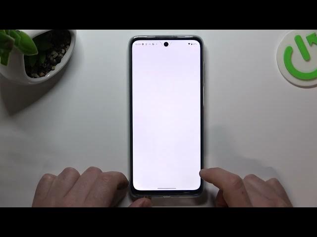 Video thumbnail for How to Take Burst Shot Photos on Motorola G73?