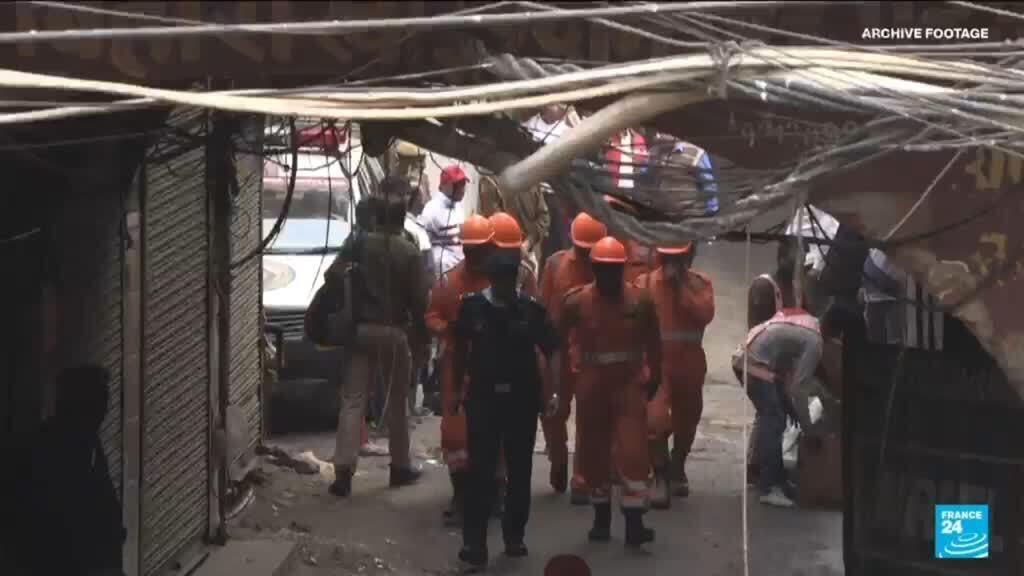 Video thumbnail for A fire at a popular nightclub in India's Goa state kills 25