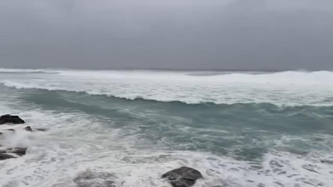 Video thumbnail for Japan: Typhoon Dolphin Brings High Waves to Kagoshima Coast.