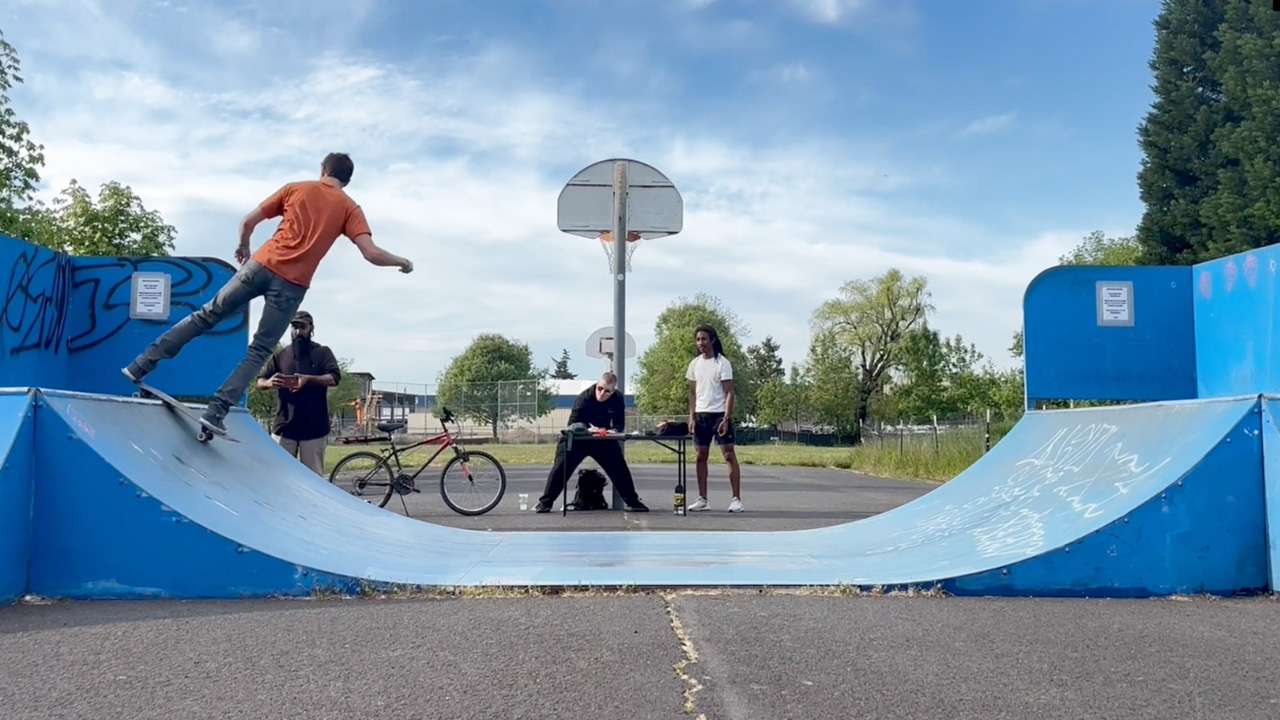 Video thumbnail for Most rock to fakie skateboard tricks in three minutes (male)  91 by Adam Parcell