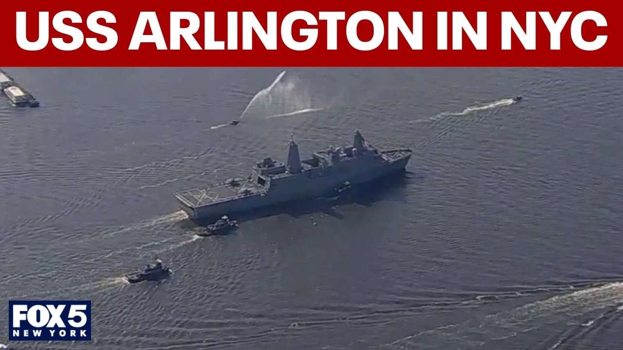Video thumbnail for USS Arlington arrives in NYC