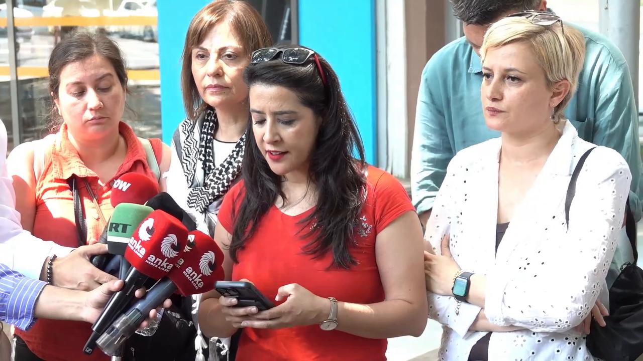 Video thumbnail for Türkiye: NATO summit protested in Ankara: Numerous protester detained..