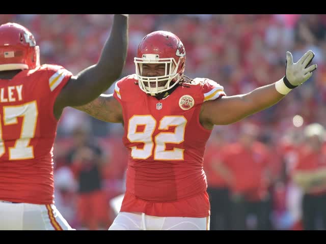 Video thumbnail for law nation sports: dontario poe all-22 film: chiefs defensive tackle sacks (2013-2016) hd
