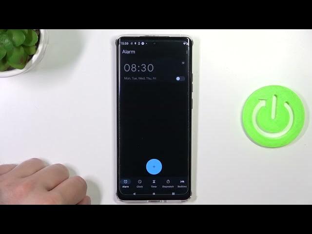 Video thumbnail for How to Delete Alarm Clock on Motorola Edge 40?