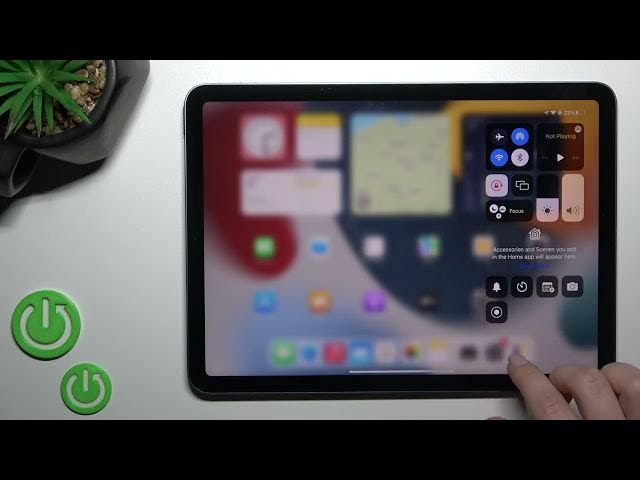 Video thumbnail for How to Change Screen Recorder Settings in iPad Air 2022 - Apple iPad Air 5th Gen WiFi