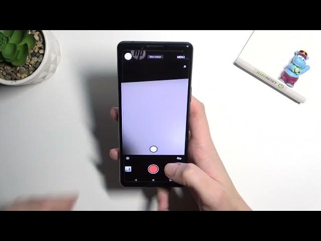 Video thumbnail for How to Record Video in Slow Motion on Sony Xperia 5 III