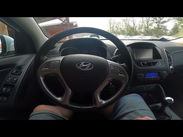 Video thumbnail for How to Enable or Disable Front Windshield Defrost in Hyundai ix35 ( 2010 - 2015 )