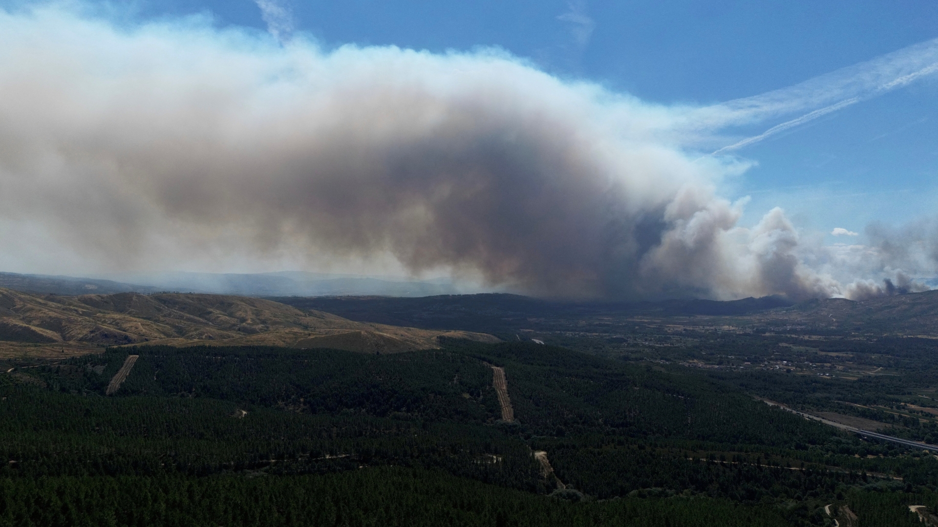 'Video thumbnail for Spain wildfires burn vast land as temperatures drop but risks remain high'