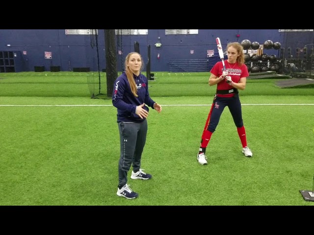 Video thumbnail for Dissecting the swing with the VeloPro Harness With Haylie McCleney