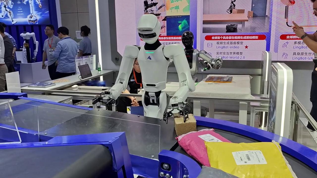 Video thumbnail for China: China International Industry Fair in Shanghai.