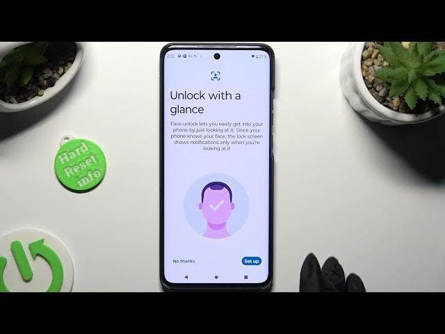 Video thumbnail for How to Set Up Face Unlock on MOTOROLA Edge 40 Neo
