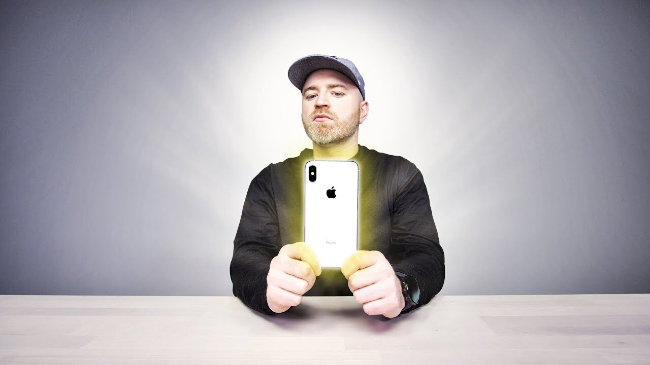 Video thumbnail for I'm Going Back To iPhone.