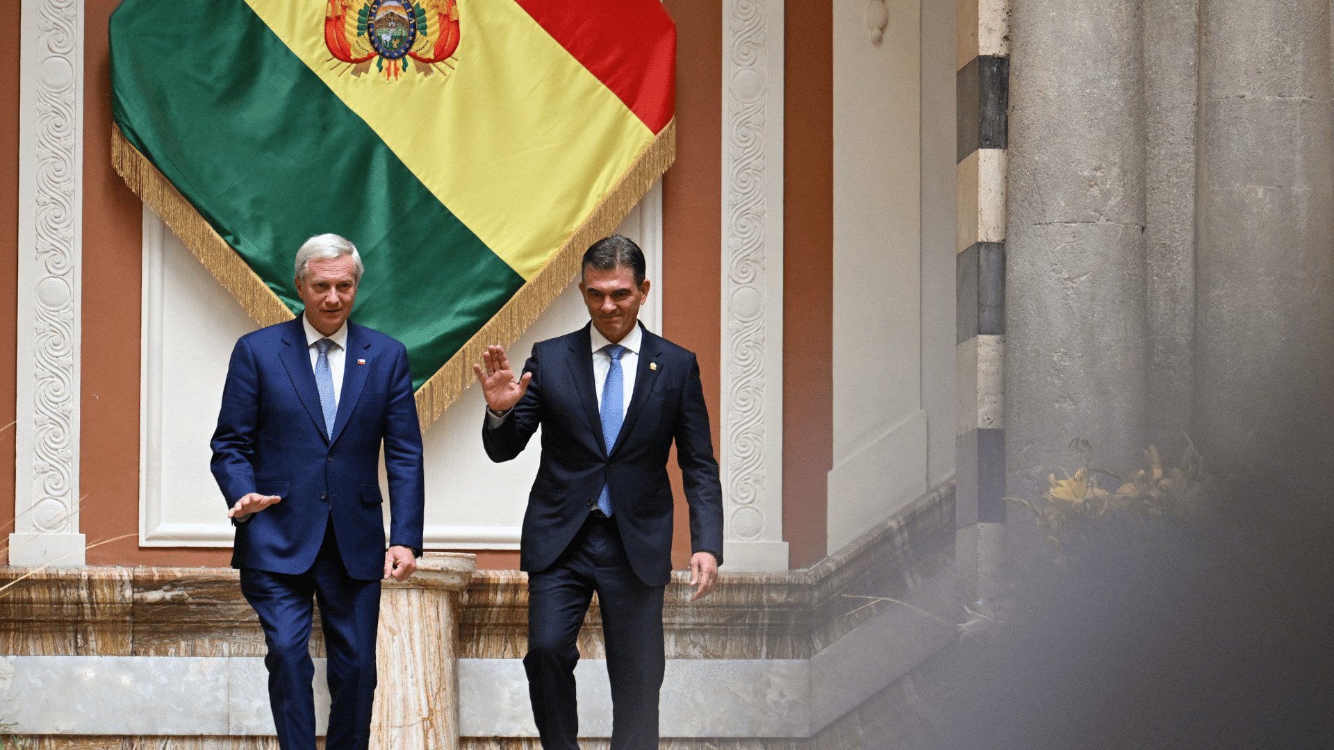 Video thumbnail for Chile’s president makes first state visit to Bolivia in more than 70 years