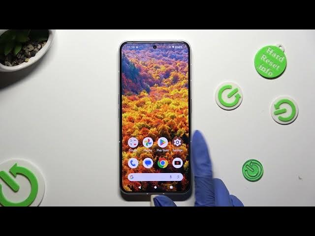 Video thumbnail for How to Enable & Disable Orientation Lock on a NOTHING Phone (2) - Screen Auto Rotate