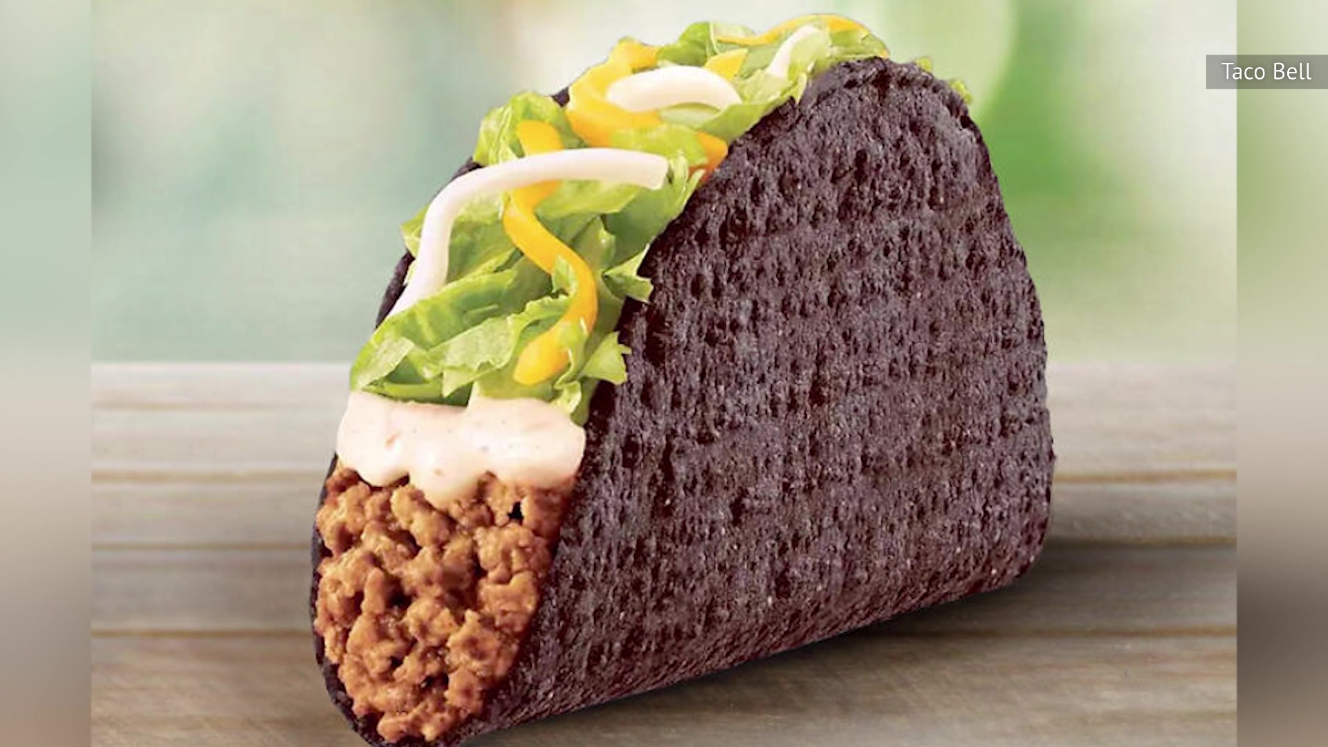 Video thumbnail for Early 2000s Fast Food Items That Deserve A Comeback
