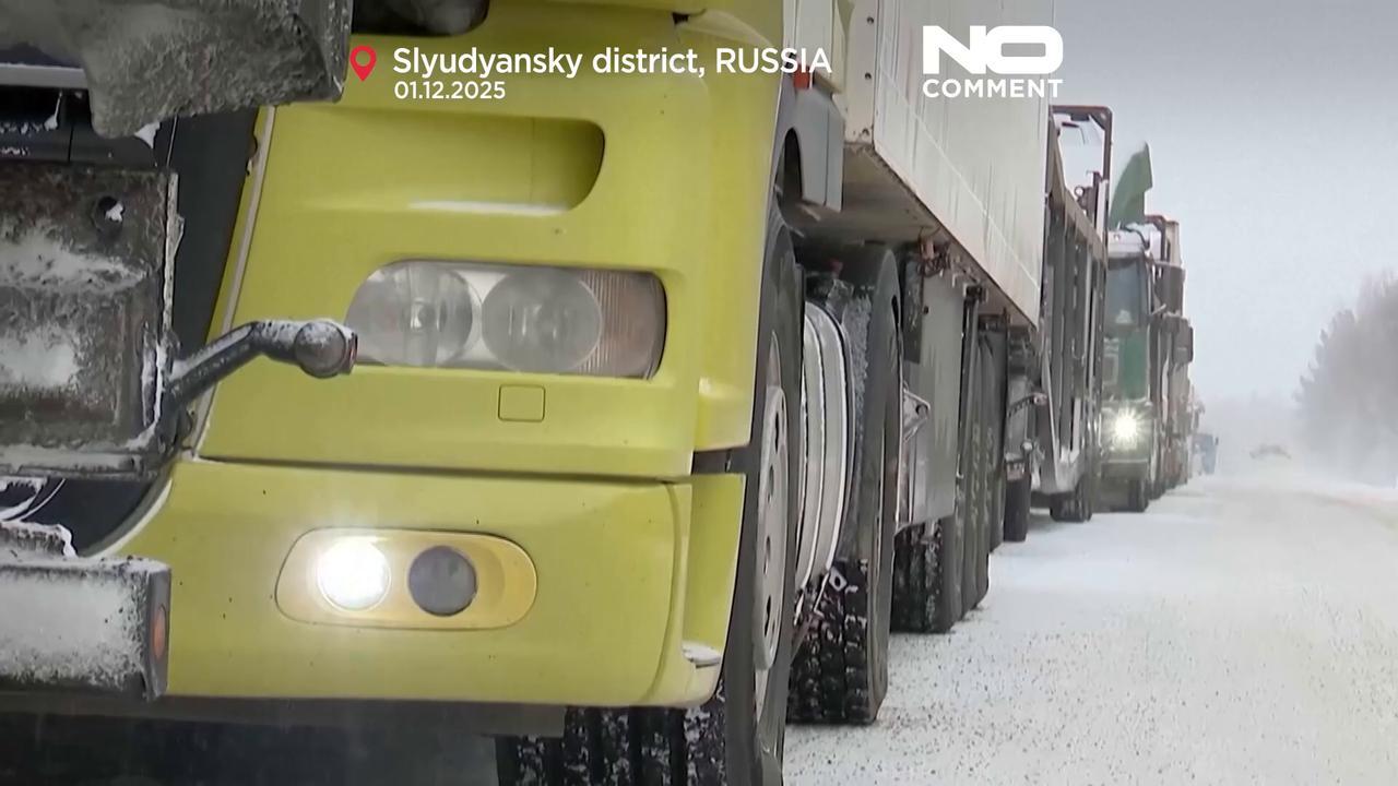 Video thumbnail for Trans-Siberian Highway paralysed by 85-kilometre traffic jam