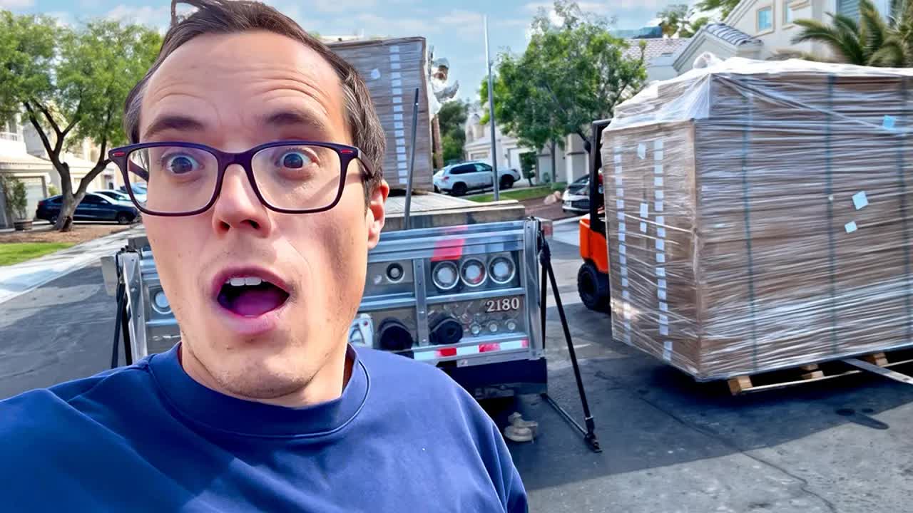 Video thumbnail for Trump Tariffs Impact: China's Wood Panel Exports to the United States