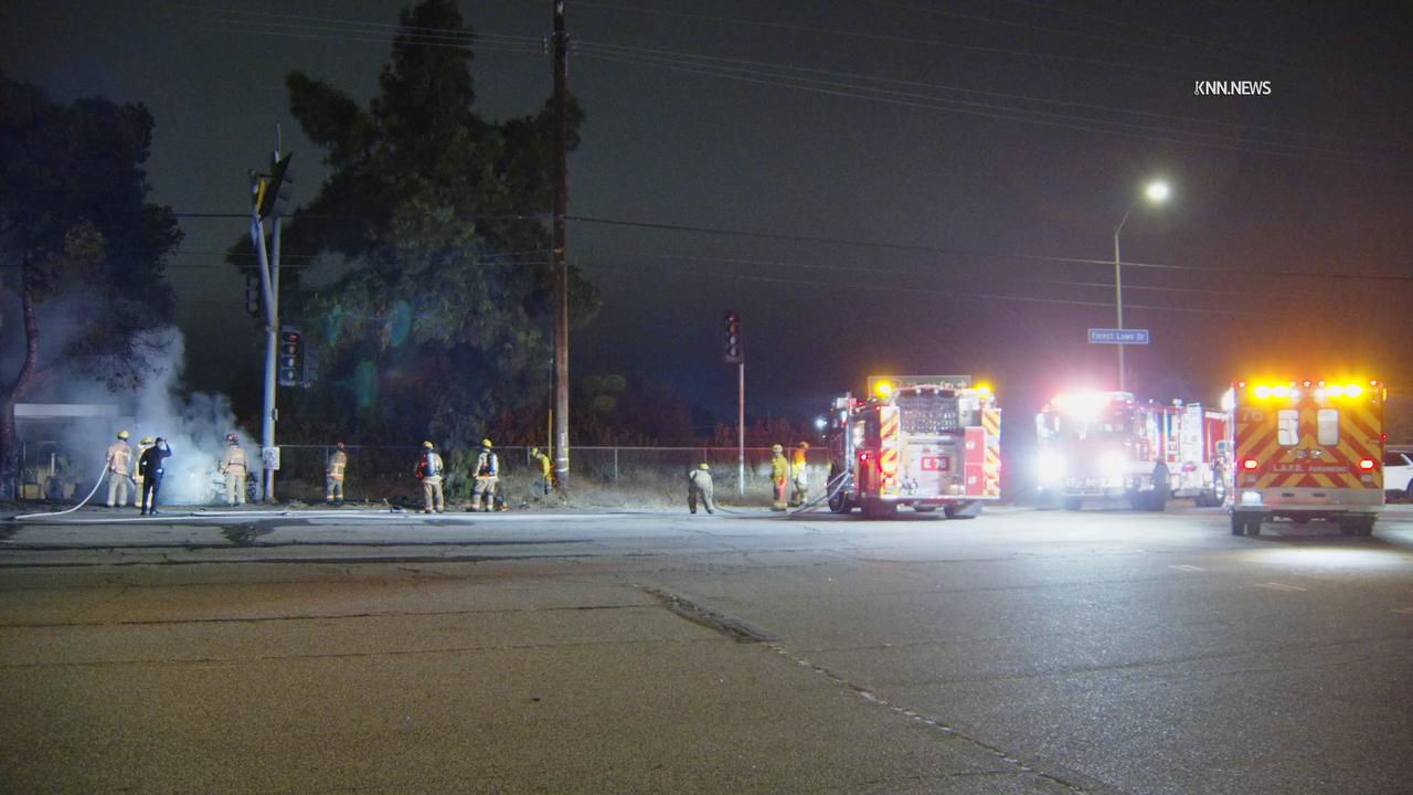 Video thumbnail for US, Los Angeles: Griffith Park Fatal Fiery Crash.