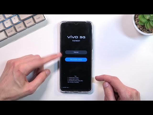 Video thumbnail for How to Enter the Recovery Mode on VIVO Y76 5G // Hidden Modes