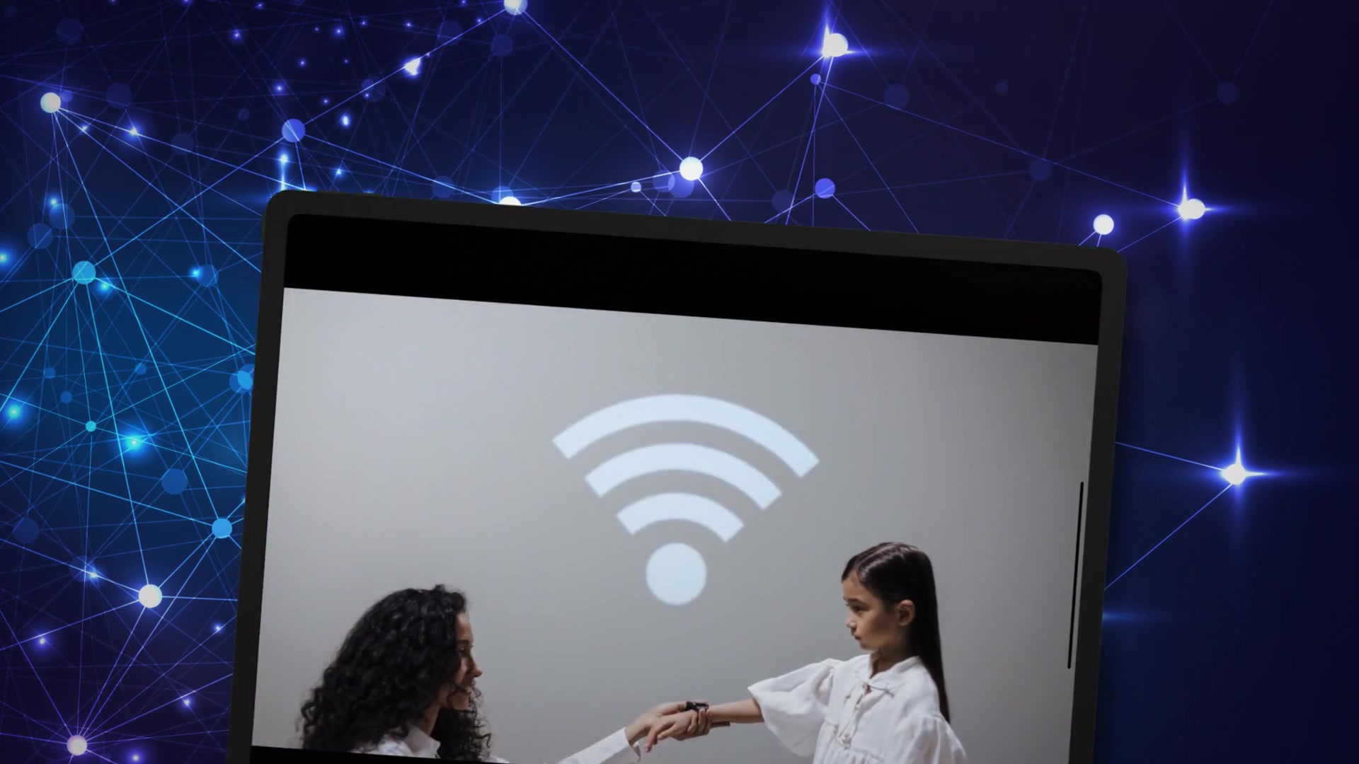 Video thumbnail for The Truth About Wi-Fi: What Those Five Letters Really Mean