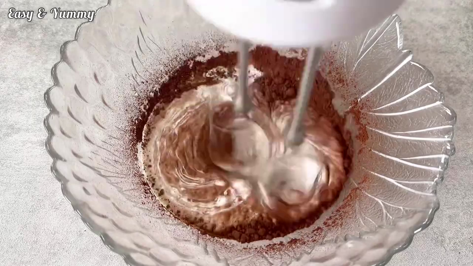 Video thumbnail for Coco Pops dessert shots. Easy and yummy no bake mini dessert cups. (720p 30fps)