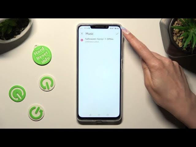 Video thumbnail for How to Add Music or Videos to Text Message in HUAWEI Nova Y91 – Add Files to Message