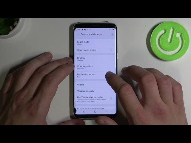 Video thumbnail for How to Turn On/Off Lock Sound in SAMSUNG Galaxy S8 – Manage Lock Sound