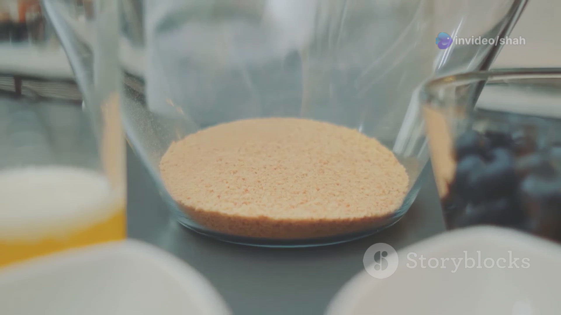 Video thumbnail for Perfect Oreo Cake