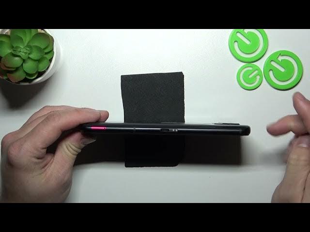 Video thumbnail for Does the ASUS ROG Phone 7 Device Have an Expandable Storage? // Is there an SD Card Slot?