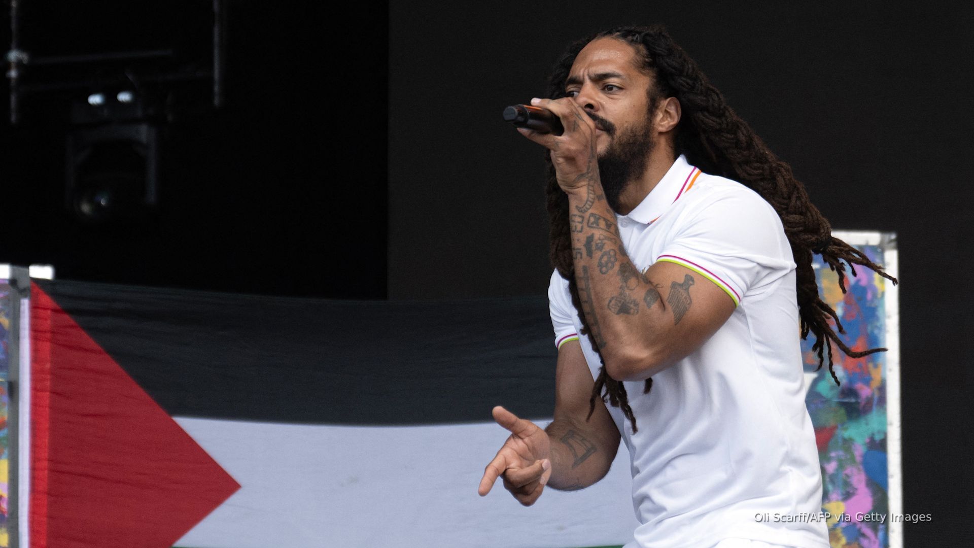 Video thumbnail for 'Death to IDF' chant gets group’s visas revoked after festival backlash